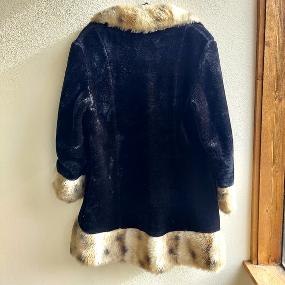 Stunning Faux Fur Mod 60s Pea Coat - Picture 4 of 10